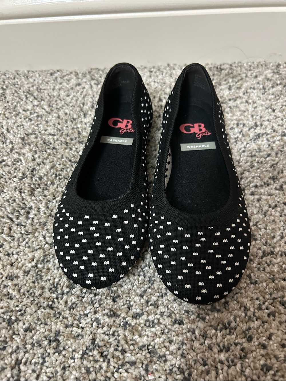 GB Girls Black and White Knit Slip-On Ballet Flats